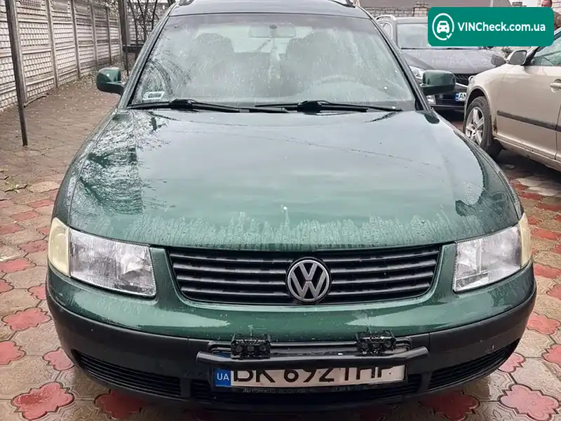 Volkswagen Passat 1999, фото з оголошення 1 з 11, VIN WVWZZZ3BZYE149873