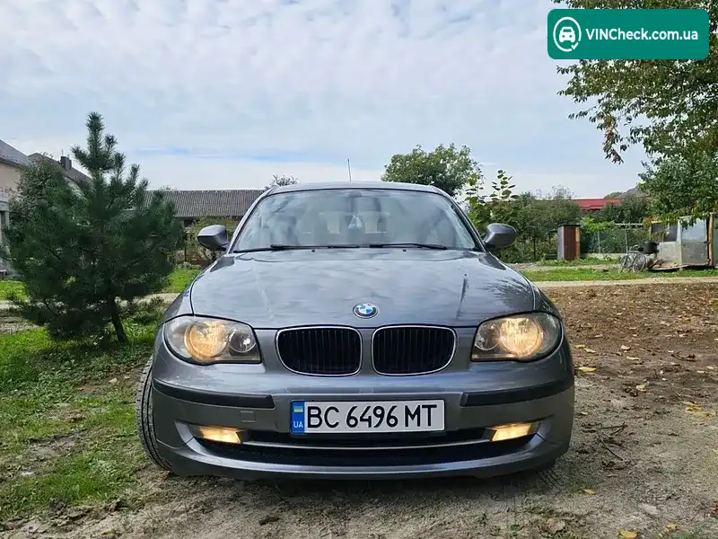 BMW 1 Series 2010, фото з оголошення 2 з 18, VIN WBAUD71010P439306