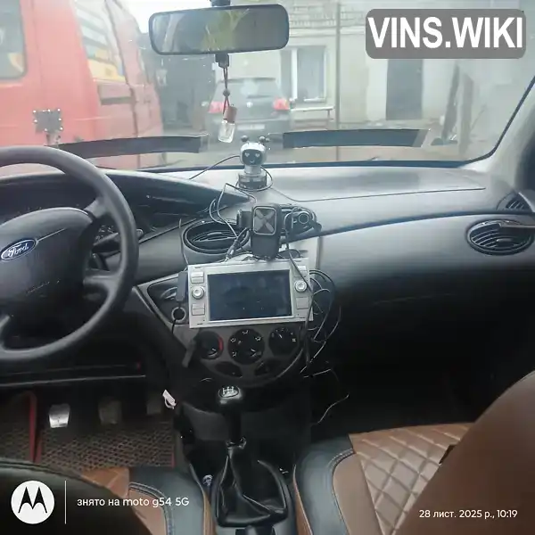 Ford Focus 2005, фото з оголошення 2 з 10, VIN WF0FXXWPDF4S33264
