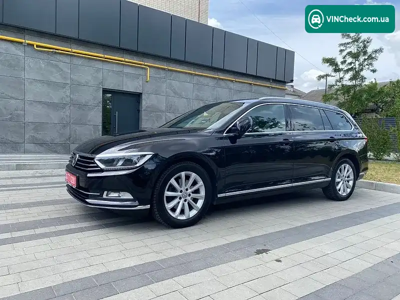 Volkswagen Passat 2019, фото з оголошення 2 з 20, VIN WVWZZZ3CZKE113380
