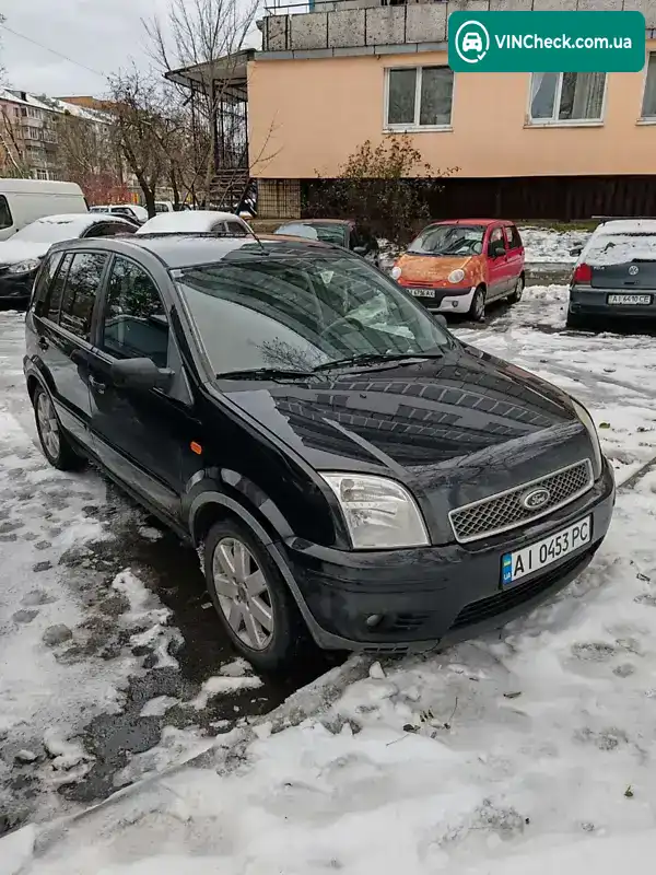 Ford Fusion 2004, фото з оголошення 1 з 20, VIN WF0UXXGAJU4Y82242