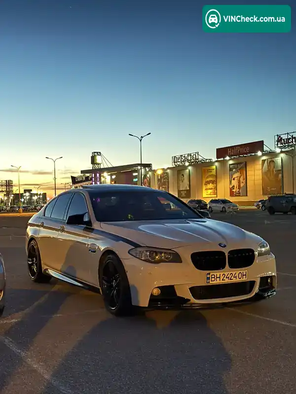 BMW 5 Series 2013, фото з оголошення 1 з 9, VIN WBAFR7C53DC827976