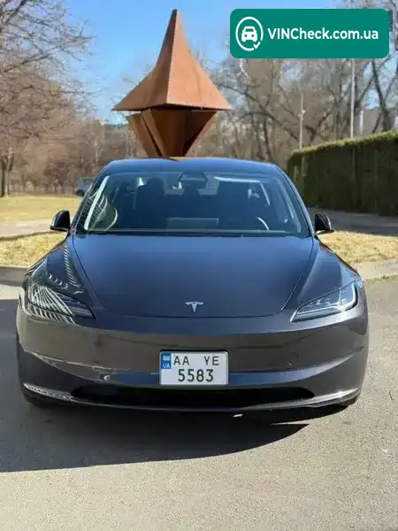 Tesla Model 3 2025, фото з оголошення 2 з 17, VIN 5YJ3E1EB4SF989312
