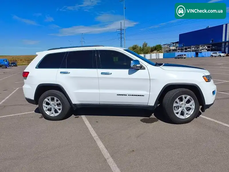 Jeep Grand Cherokee 2019, фото з оголошення 2 з 20, VIN 1C4RJFBG3KC829602
