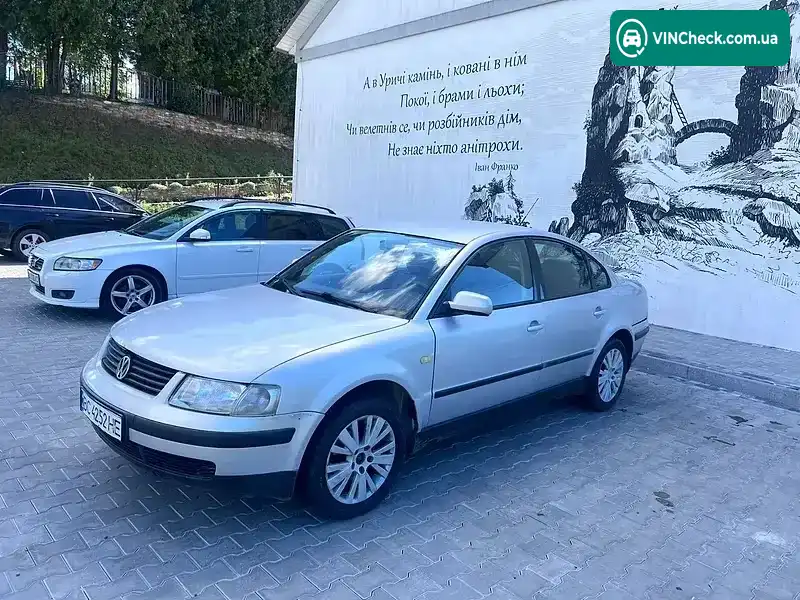 Volkswagen Passat 1998, фото з оголошення 2 з 5, VIN WVWZZZ3BZXX035139