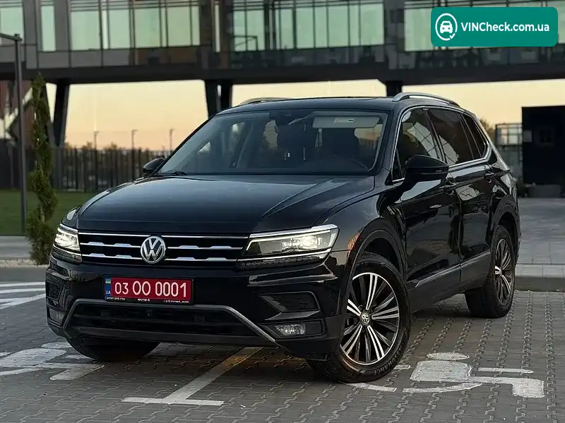 Volkswagen Tiguan 2018, фото з оголошення 1 з 20, VIN 3VV4B7AXXJM084876
