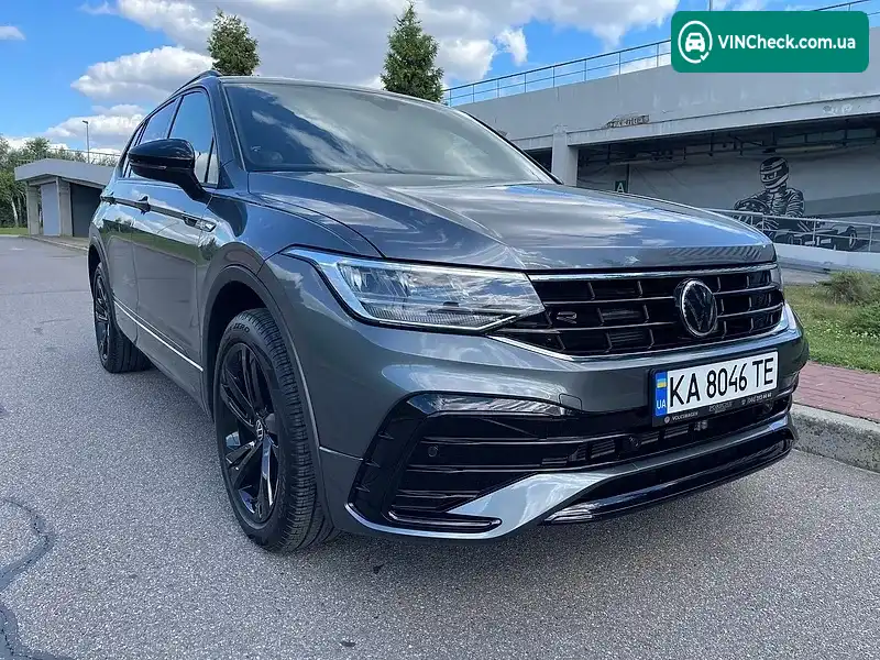 Volkswagen Tiguan 2023, фото з оголошення 2 з 20, VIN 3VVCB7AX7PM122004