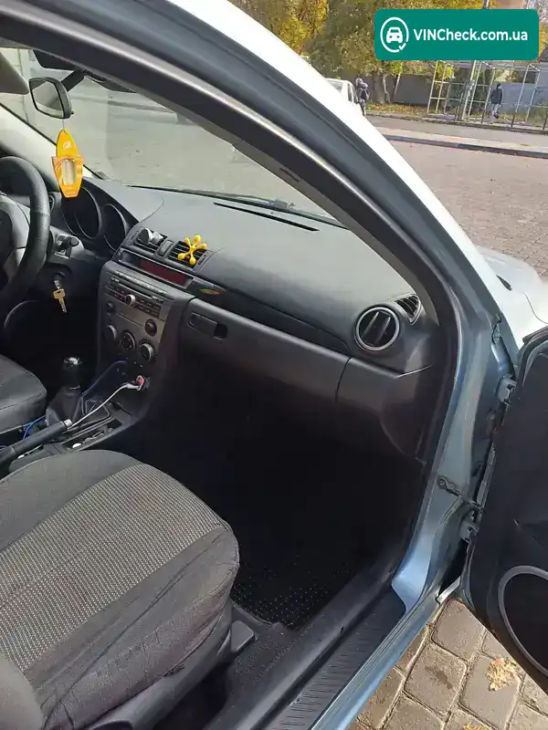 Mazda 3 2006, фото з оголошення 1 з 16, VIN JMZBK14Z271521135