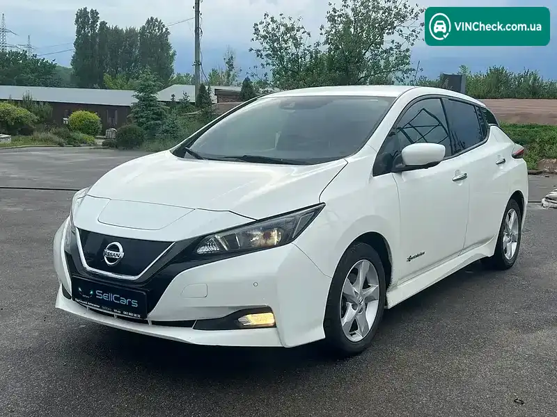 Nissan Leaf 2018, фото з оголошення 1 з 20, VIN SJNFAAZE1U0044161