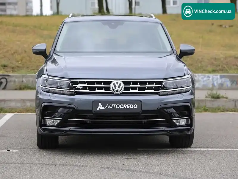 Volkswagen Tiguan 2020, фото з оголошення 2 з 20, VIN 3VV3B7AX8MM037488