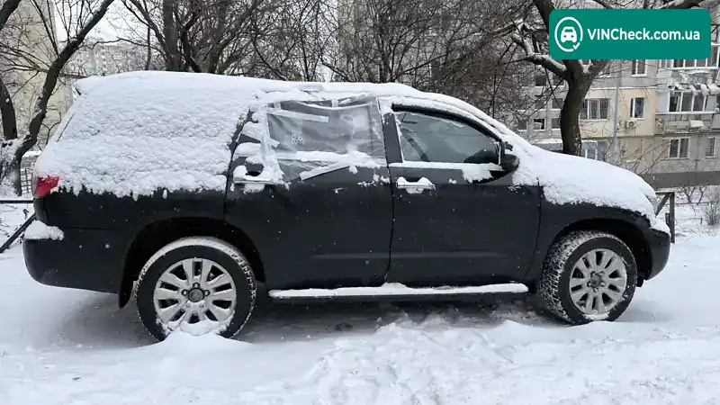 Toyota Sequoia 2008, фото з оголошення 2 з 9, VIN 5TDBY67A58S019137
