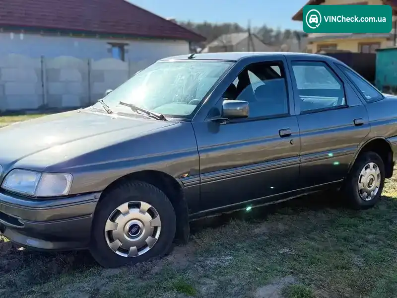 Ford Escort 1992, фото з оголошення 2 з 9, VIN VS6AXXWPAANL41002