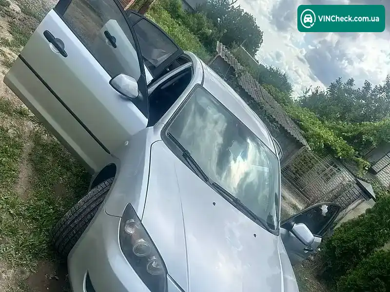 Mazda 3 2005, фото з оголошення 2 з 20, VIN JMZBK123261258287