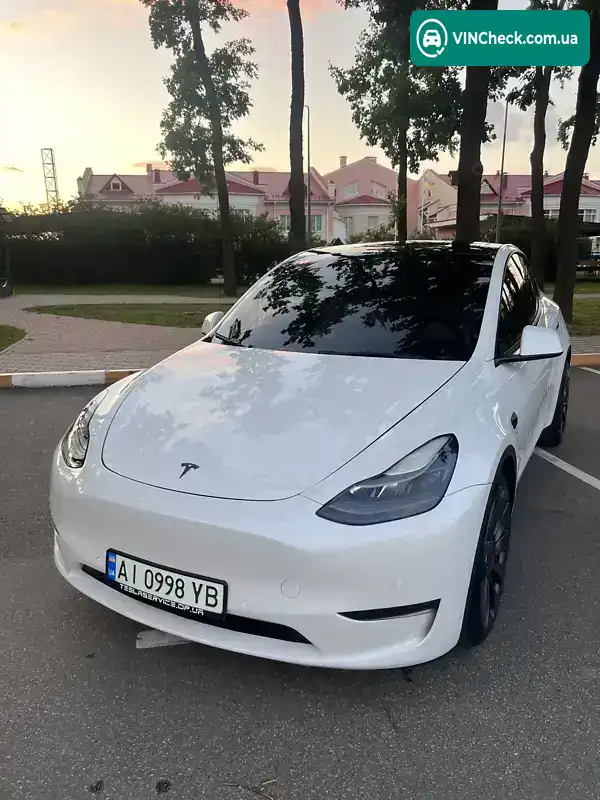 Tesla Model Y 2021, фото з оголошення 1 з 9, VIN 5YJYGDEF2MF252651