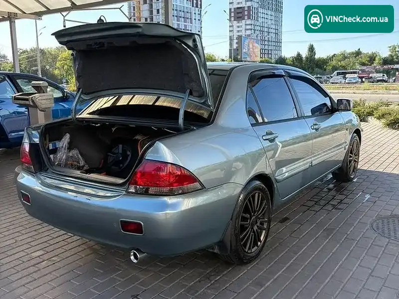 Mitsubishi Lancer 2008, фото з оголошення 2 з 17, VIN JMBSRCS3A8U007511