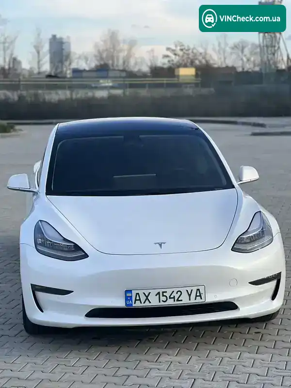 Tesla Model 3 2019, фото з оголошення 1 з 20, VIN 5YJ3E1EB4LF619091