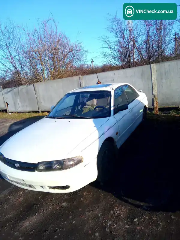 Mazda 626 1993, фото з оголошення 2 з 6, VIN JMZGE12J201104424