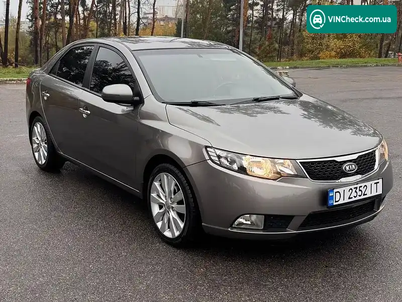 Kia Cerato 2011, фото з оголошення 2 з 18, VIN KNAFW411BB5423489