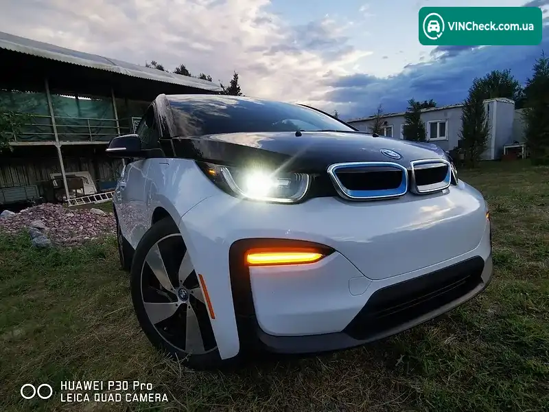BMW I3 2019, фото з оголошення 1 з 20, VIN WBY8P4C51K7D17990