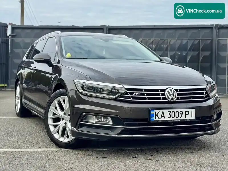 Volkswagen Passat 2016, фото з оголошення 2 з 20, VIN WVWZZZ3CZGE177158