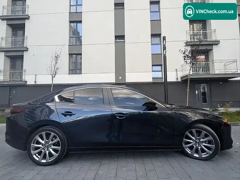 Mazda 3 2019, фото з оголошення 2 з 16, VIN JM1BPBAM2K1115259