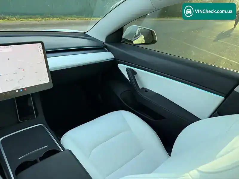 Tesla Model 3 2020, фото з оголошення 2 з 21, VIN 5YJ3E1EC4LF719149