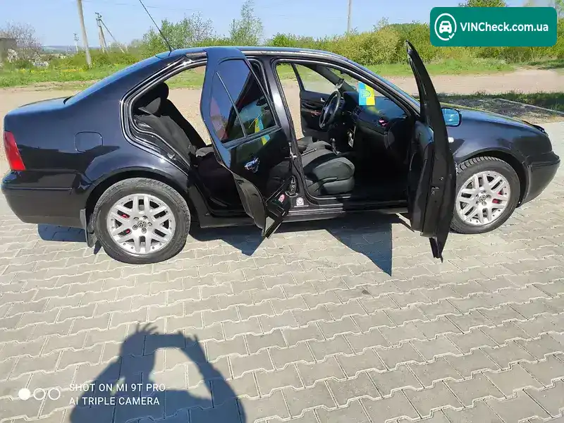 Volkswagen Bora 2000, фото з оголошення 2 з 20, VIN WVWZZZ1JZXW578953