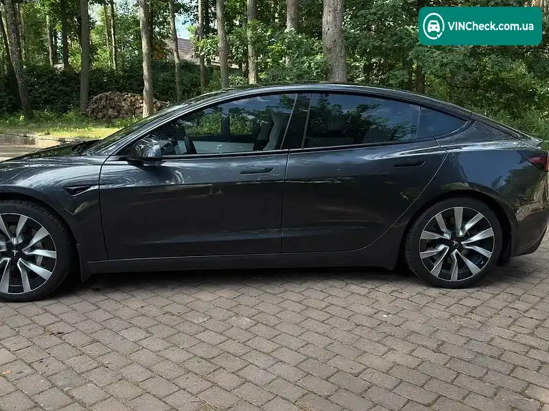 Tesla Model 3 2023, фото з оголошення 2 з 20, VIN LRW3E7EK2RC970166