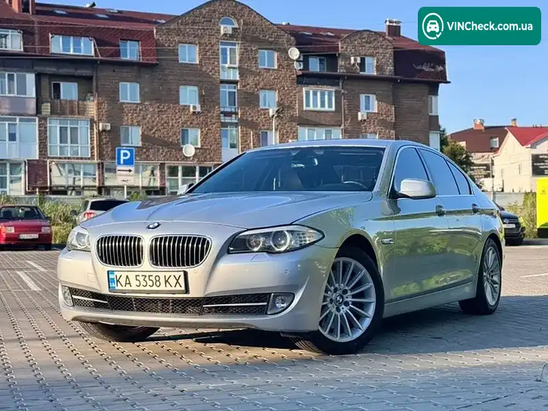 BMW 5 Series 2012, фото з оголошення 1 з 17, VIN WBAFU7C56CDU60675