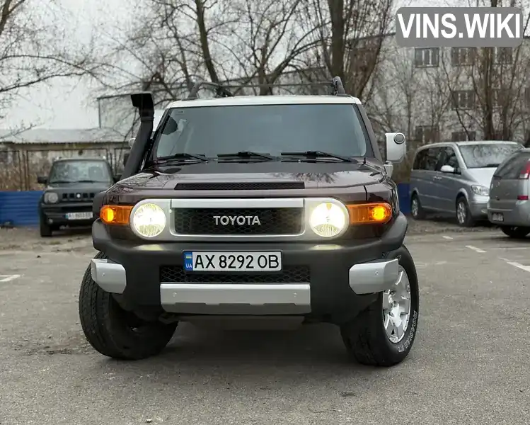 Toyota FJ Cruiser 2007, фото з оголошення 2 з 21, VIN JTEBU11F470094928