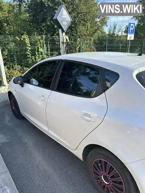 SEAT Ibiza 2011, фото з оголошення 2 з 11, VIN VSSZZZ6JZCR080494