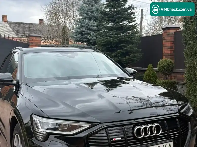 Audi e-tron 2021, фото з оголошення 1 з 16, VIN WAUZZZGE1NB016042