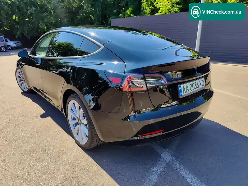 Tesla Model 3 2019, фото з оголошення 1 з 20, VIN 5YJ3E1EB3KF209185