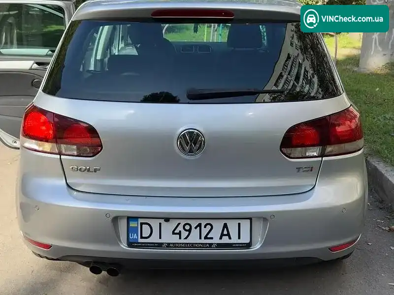 Volkswagen Golf 2010, фото з оголошення 2 з 18, VIN WVWZZZ1KZAP172062