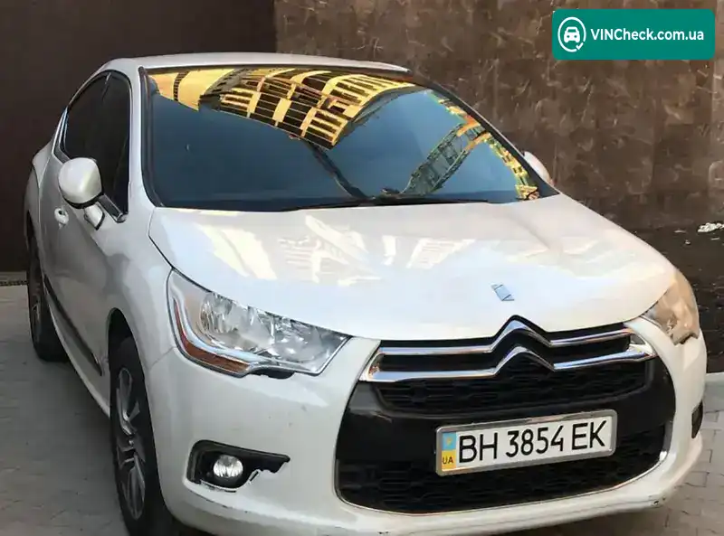 Citroen DS4 2012, фото з оголошення 2 з 20, VIN VF7NX5FEACY603693
