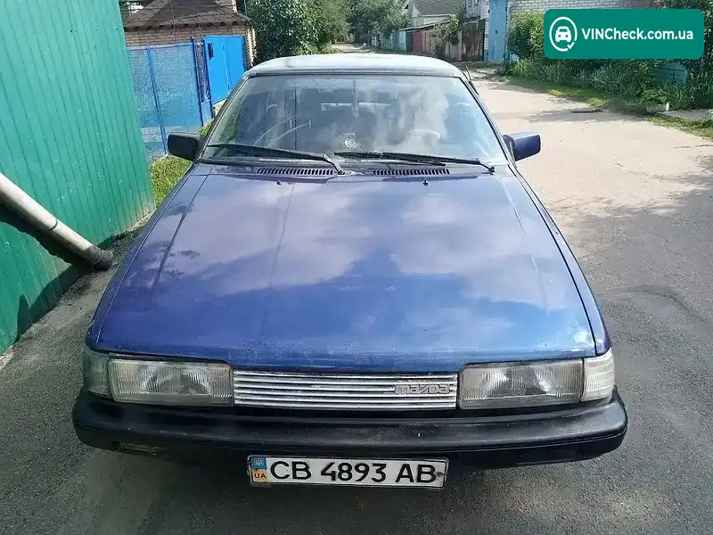 Mazda 626 1985, фото з оголошення 1 з 14, VIN JMZGC141201530300
