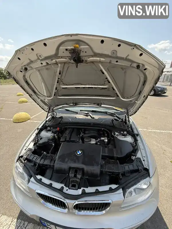BMW 1 Series 2005, фото з оголошення 2 з 21, VIN WBAUF31040PR42671