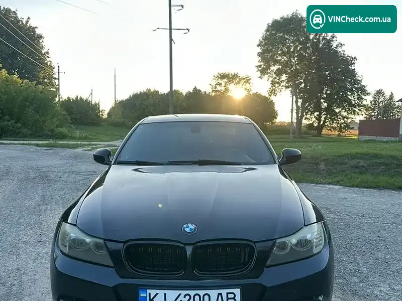 BMW 3 Series 2009, фото з оголошення 1 з 12, VIN WBAPP71070A607165