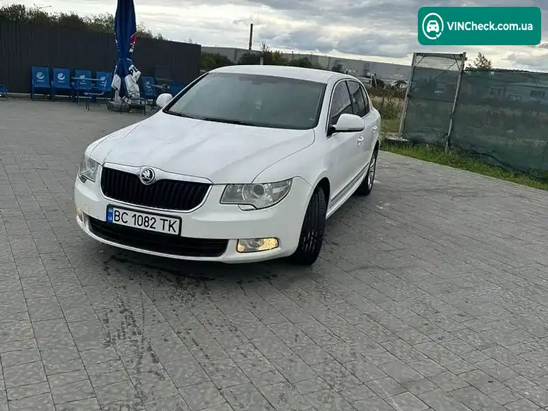 Skoda Superb 2010, фото з оголошення 1 з 15, VIN TMBAJ73T3B9028857