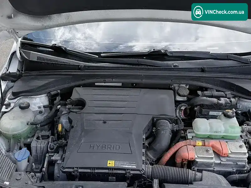 Hyundai Ioniq 2018, фото з оголошення 2 з 7, VIN KMHC75LC5KU116765