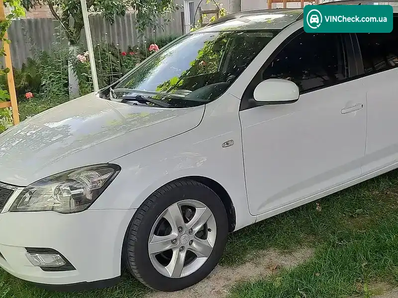 Kia Ceed 2011, фото з оголошення 2 з 14, VIN U5YHB816ACL207024