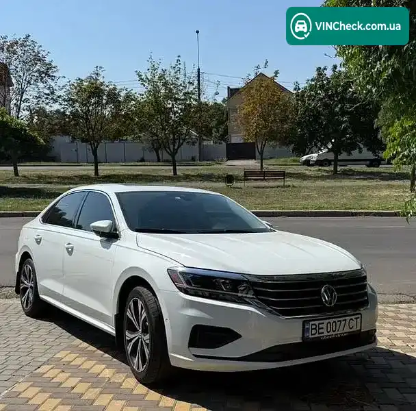Volkswagen Passat 2020, фото з оголошення 1 з 21, VIN 1VWCA7A30LC026884