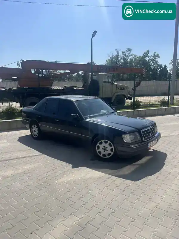 Mercedes-Benz E-Class 1995, фото з оголошення 1 з 6, VIN WDB12302610105317