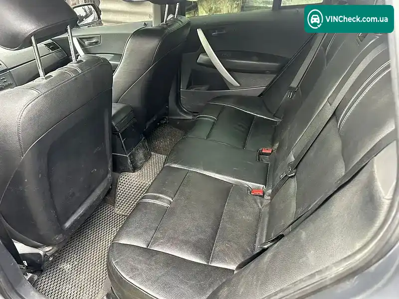 BMW X3 2004, фото з оголошення 2 з 10, VIN WBAPB51000WB49851
