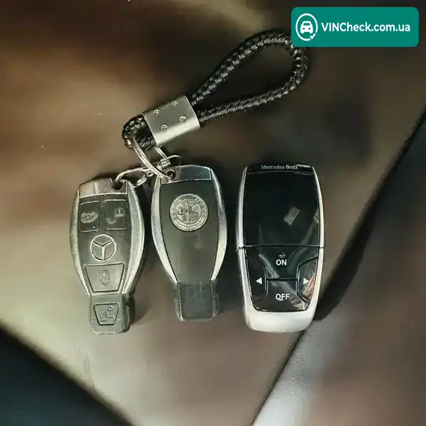 Mercedes-Benz V-Class 2017, фото з оголошення 2 з 21, VIN WDF44781313349199