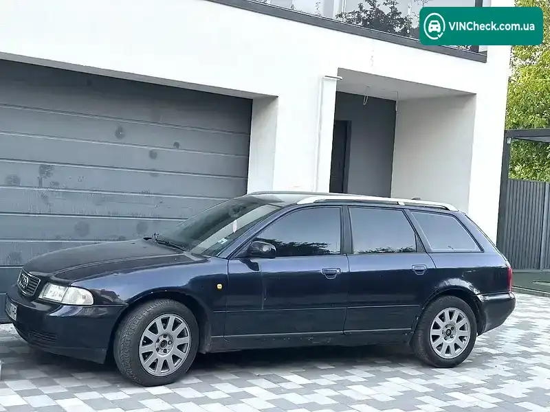 Audi A4 1998, фото з оголошення 2 з 17, VIN WAUZZZ8DZWA020415
