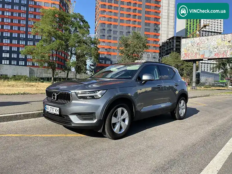 Volvo XC40 2019, фото з оголошення 1 з 20, VIN YV1XZ72BDK2134109