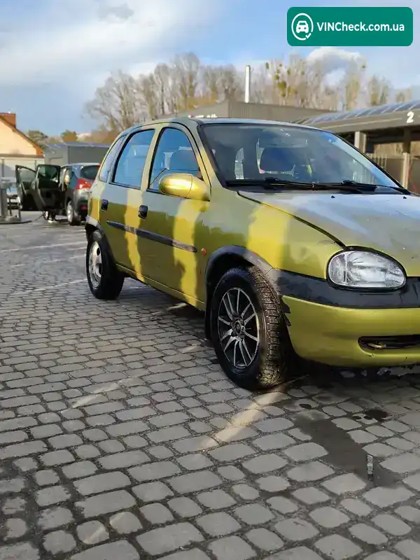 Opel Corsa 2000, фото з оголошення 2 з 21, VIN W0L0SBF68Y4022291