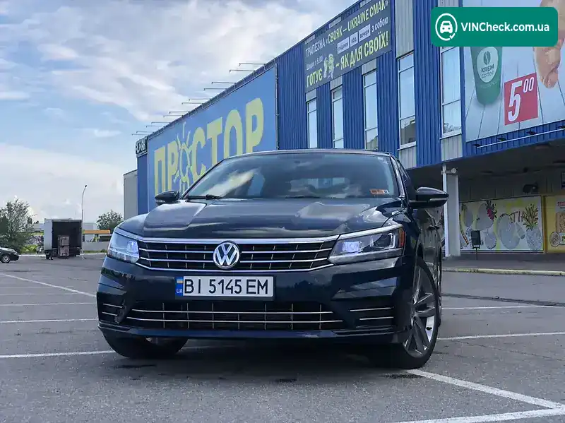 Volkswagen Passat 2017, фото з оголошення 1 з 20, VIN 1VWAA7A35JC005341