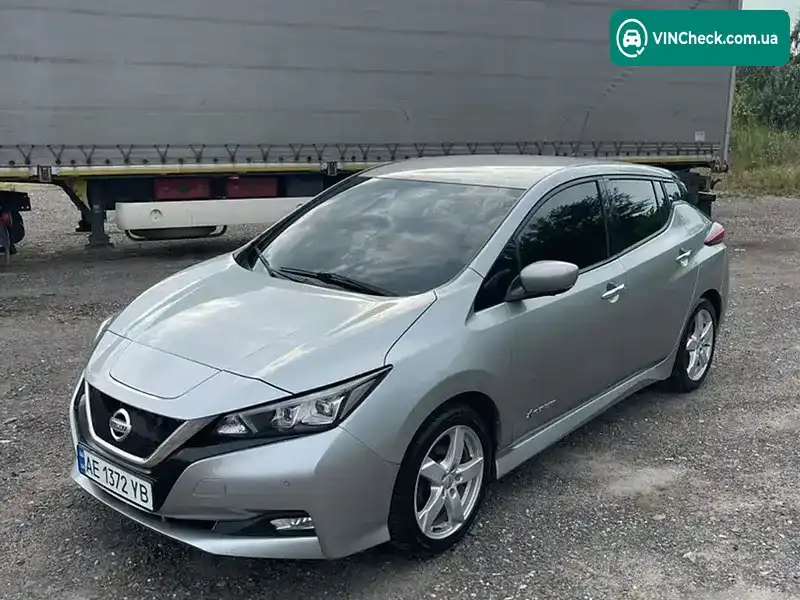 Nissan Leaf 2018, фото з оголошення 1 з 12, VIN SJNFAAZE1U0040325